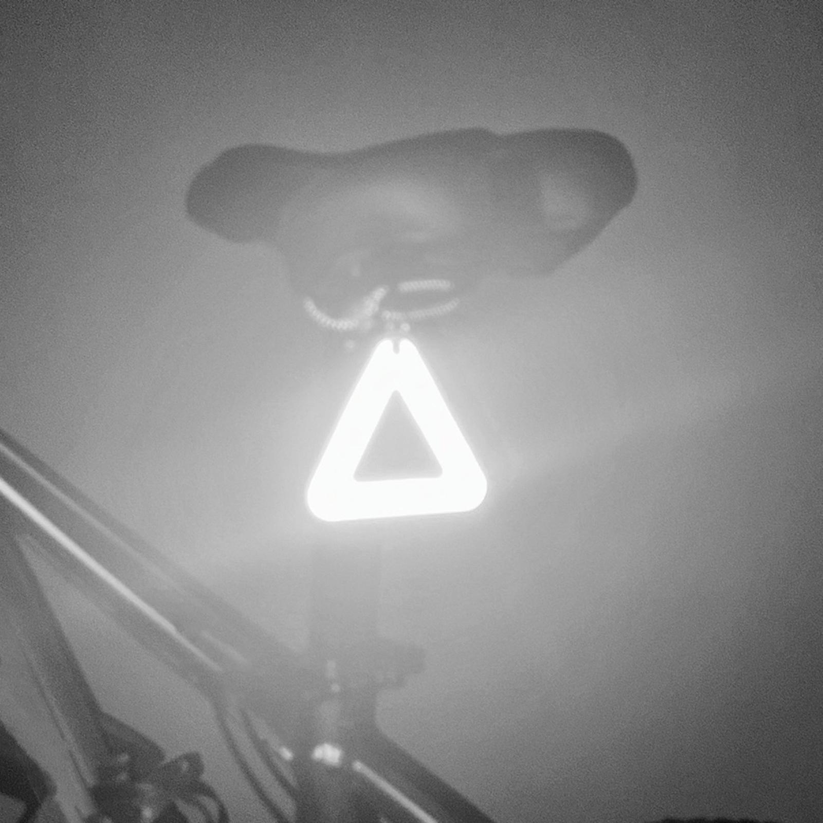 Reflective Pendants High Visib - đánh giá và giá Running Gears